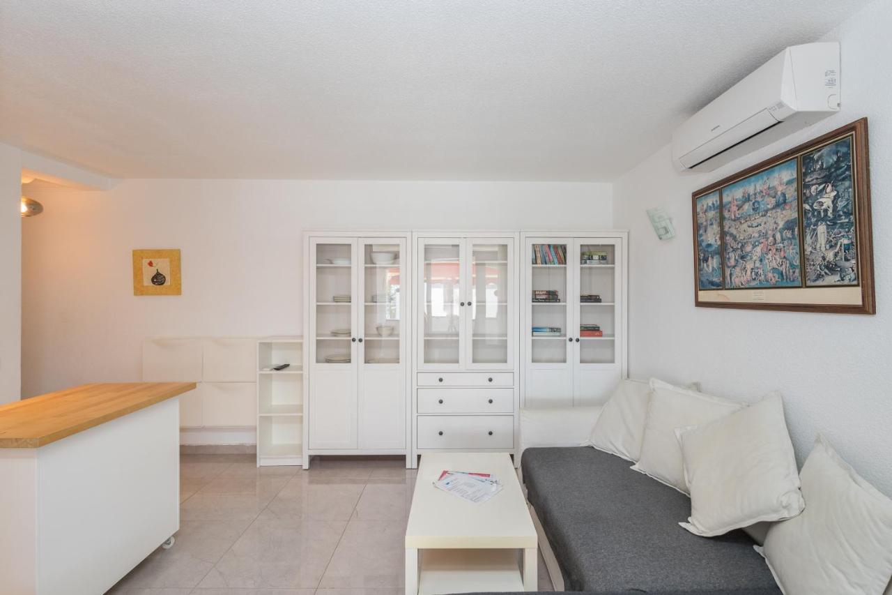 Lightbooking San Agustin Montenegro Apartment Екстериор снимка